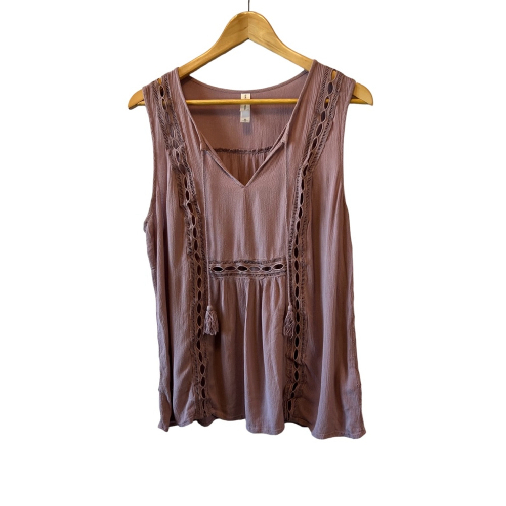 Dusty Pink Sleeveless Eyelet V Neck Casual Boho Top M